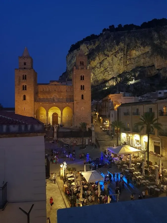 Fiamma Apartment Cefalu 0*,